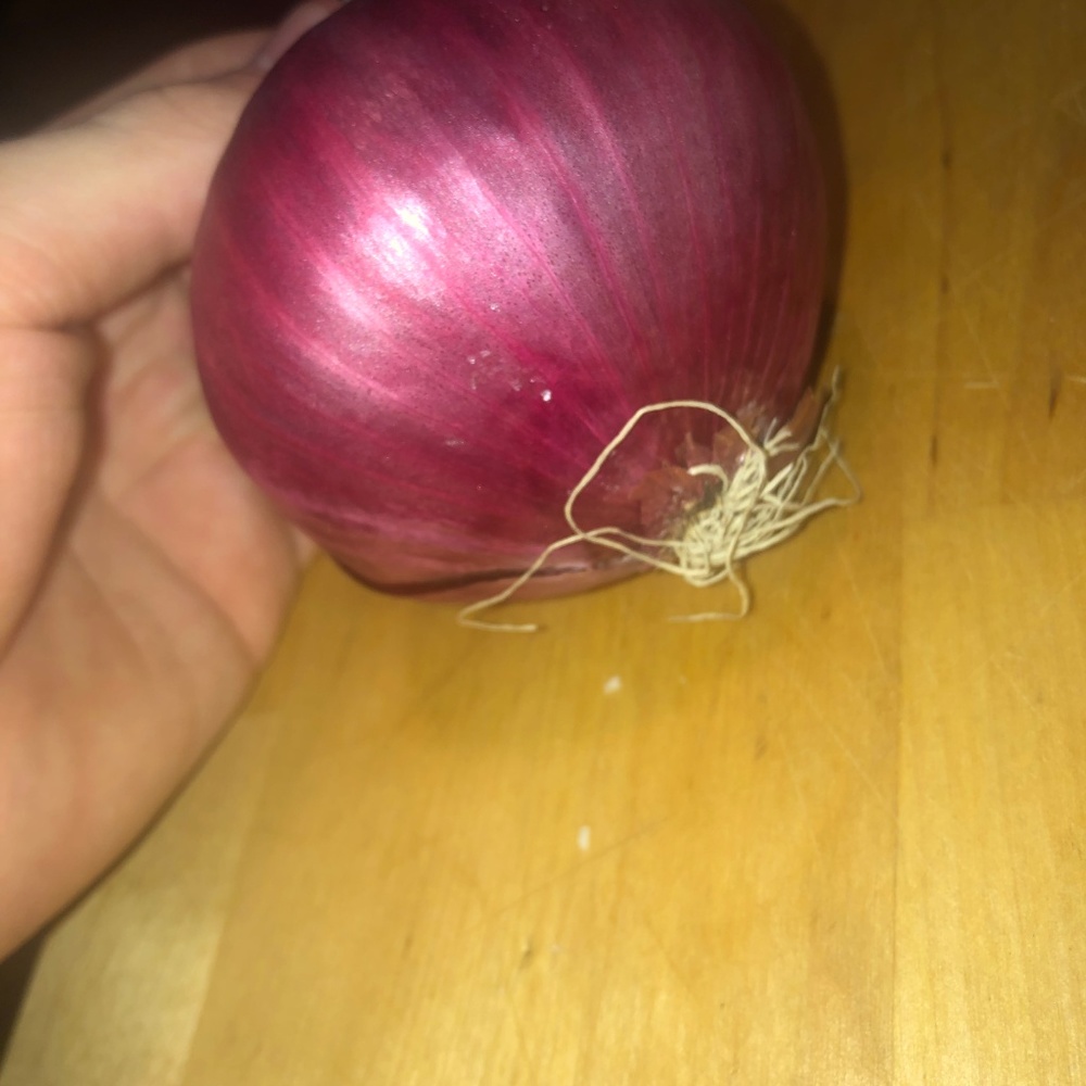 Red Onion - Picture 4 of 4